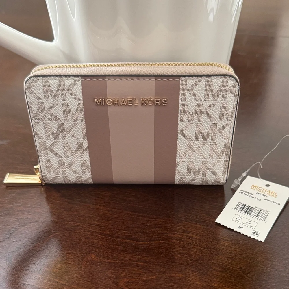 Michael Kors Cream and Tan Logo Wallet